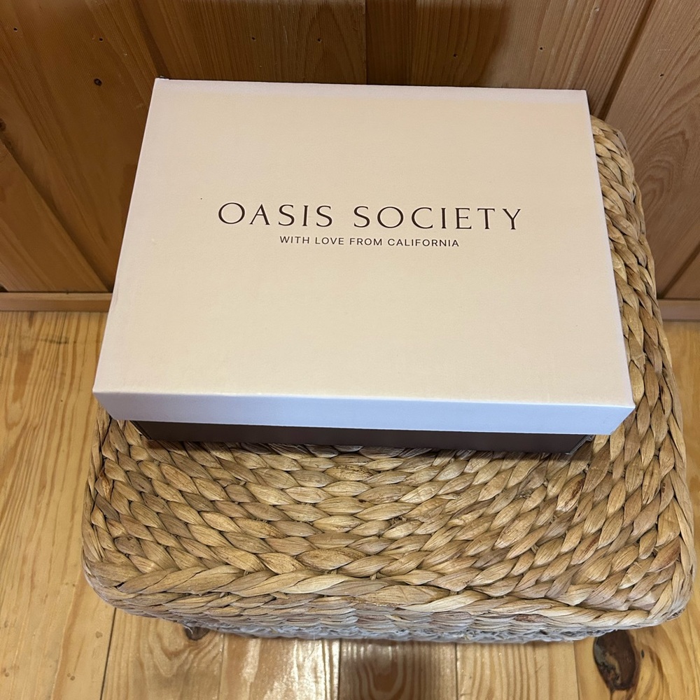 Oasis Society Women's Mules - Rust